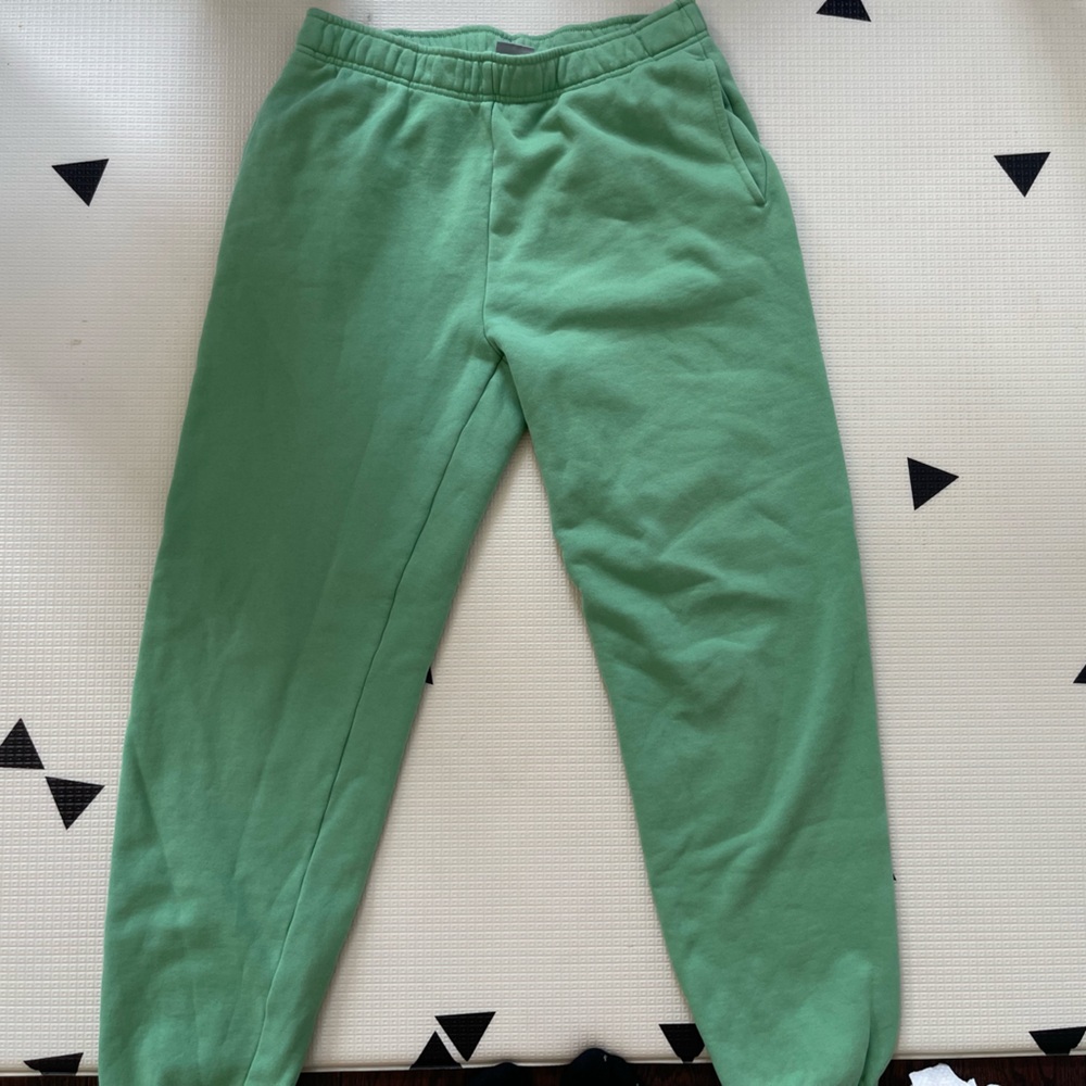 Aritzia TNACozy Boyfriend Jogger
